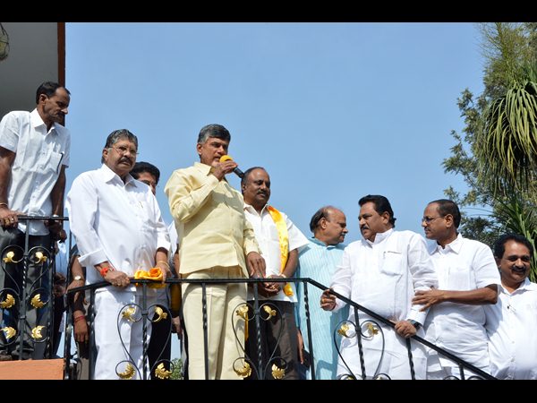 టీడీపీలోకి జంప్ టీడీపీలోకి జంప్