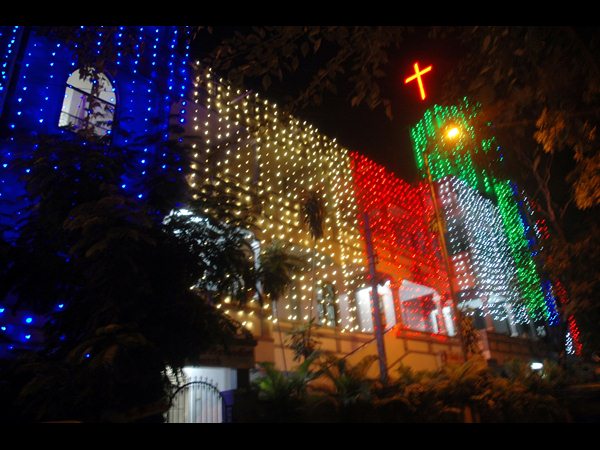  తెలుగు రాష్ట్రాల్లో ఘనంగా క్రిస్మస్ వేడుకలు