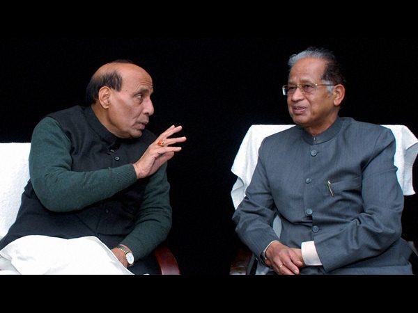  అస్సాం బాధిత కుటుంబాలకు రాజ్‌నాధ్ పరామర్శ