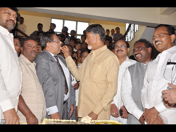 చంద్రబాబు