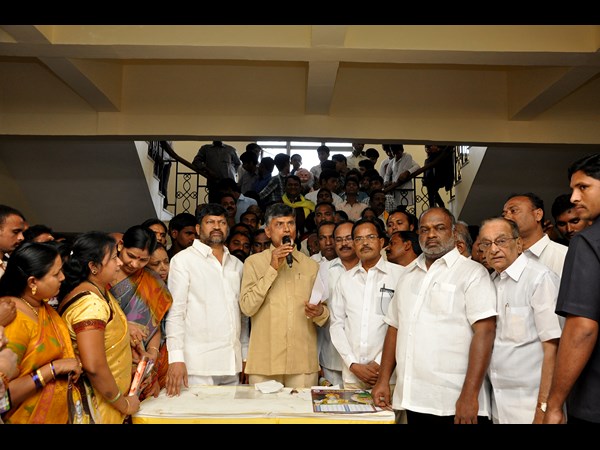 చంద్రబాబు