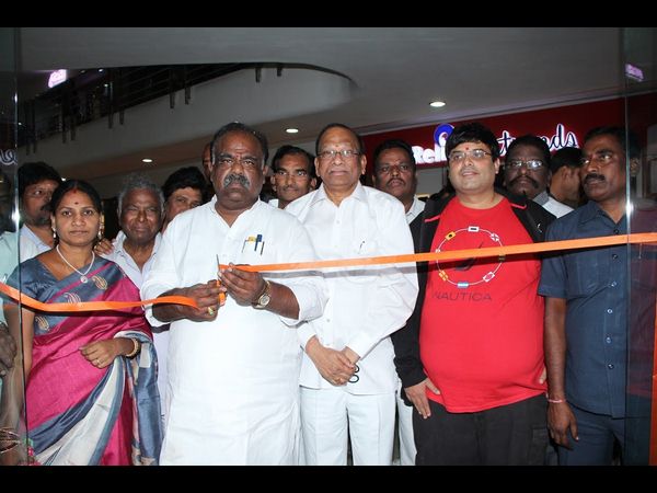 ప్రారంభించిన మధుసూదనాచారి