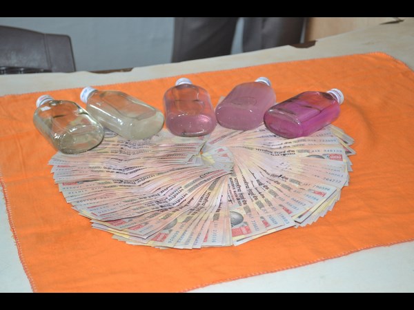 ఎసిబి వలలో ఎస్ఐ, కానిస్టేబుల్