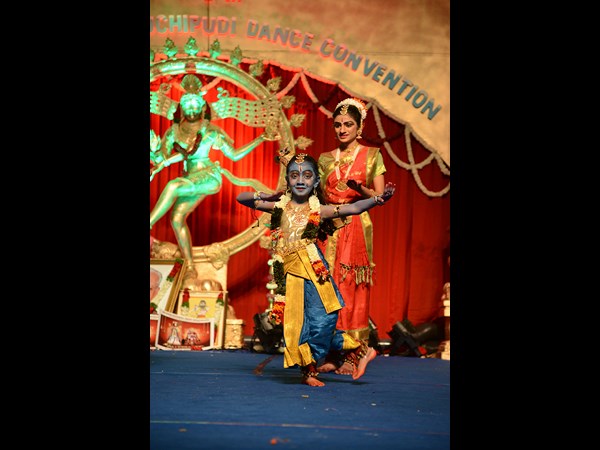 నృత్య సమ్మేళనం