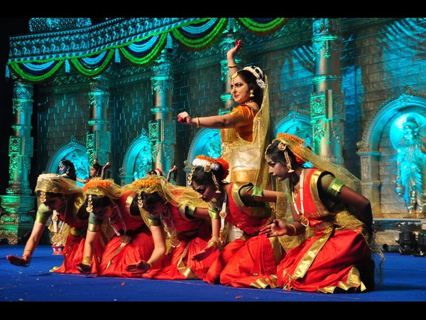 నృత్య సమ్మేళనం