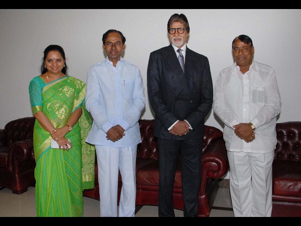 కేసీఆర్ ఇంటికి అమితాబ్, నాగ్