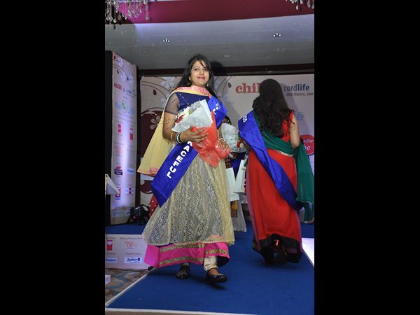  గర్భిణీల ఫ్యాషన్ షో