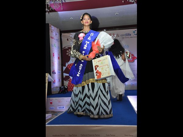  గర్భిణీల ఫ్యాషన్ షో