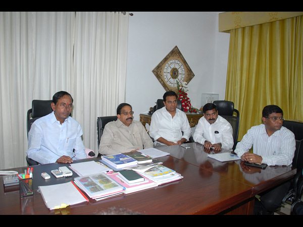 కేసీఆర్