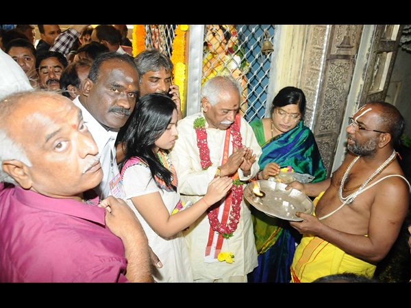 చిక్కడపల్లి వెంకటేశ్వర ఆలయంలో..