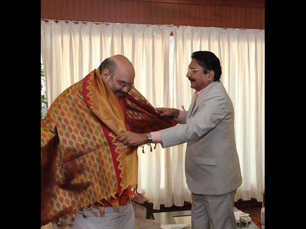 విద్యాసాగర్ రావు-అమిత్ షా