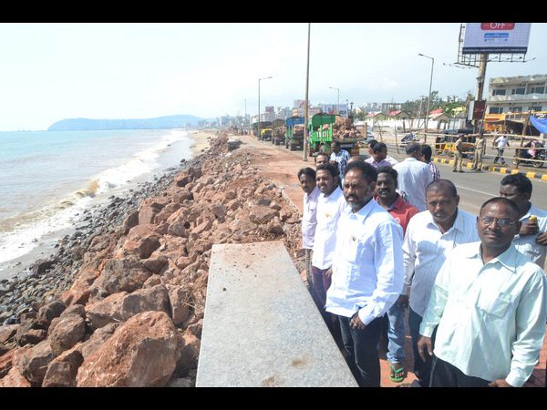 ఎమ్మెల్యే