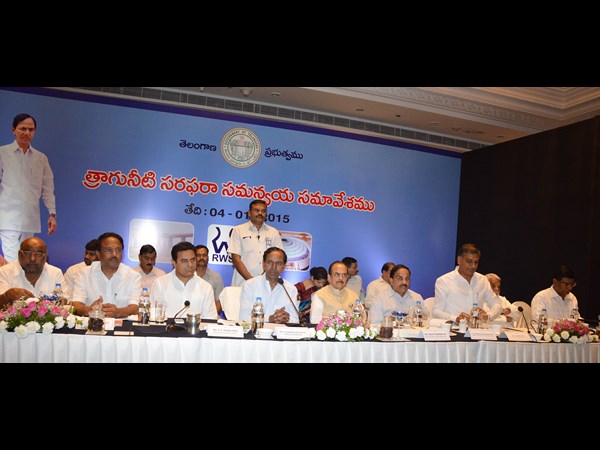 కెసిఆర్ సమీక్ష