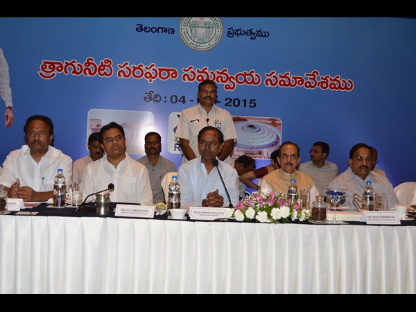 కెసిఆర్ సమీక్ష