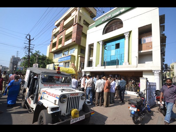  అగ్రిగోల్డ్ కేసులన్నీ సీఐడీకి బదిలీ