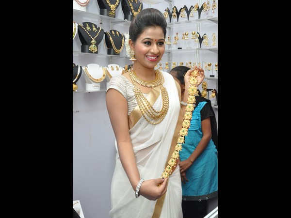 మనాలీ రాథోర్