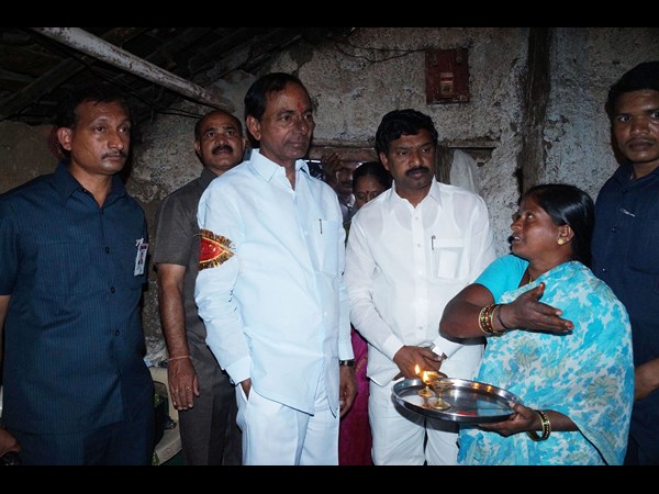 కేసీఆర్