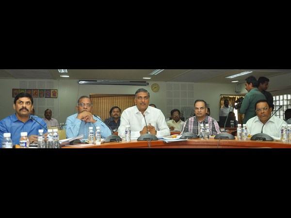 మిషన్ కాకతీయకు వెయ్యి కోట్లు: మంత్రి హరీష్ 