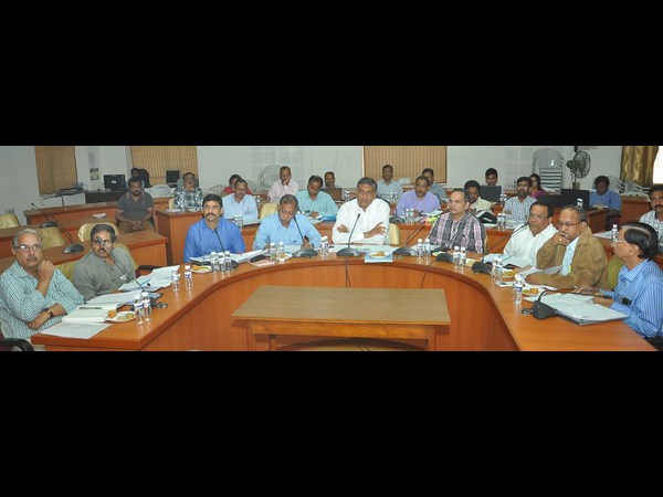 మిషన్ కాకతీయకు వెయ్యి కోట్లు: మంత్రి హరీష్ 