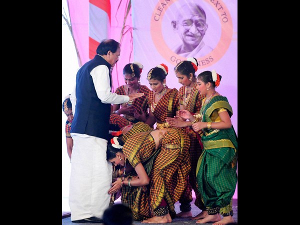 సంక్రాంతి మిలన్