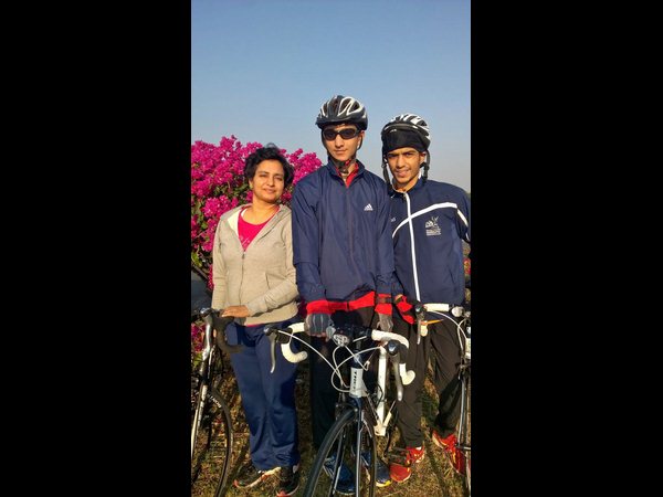 రాజీవ్ త్రివేది కుటుంబం