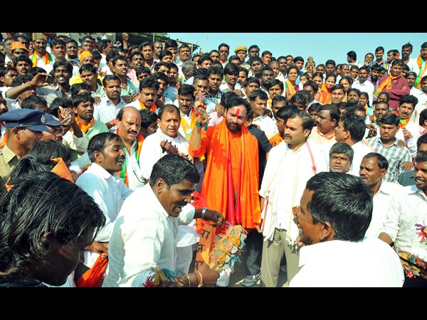 బీజేపీ పోరు యాత్ర విజయోత్సవ సభ