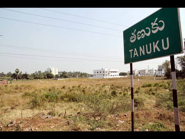 జగన్ దీక్షకు వేదిక తణుకు