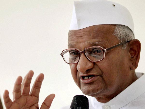 Don't Want to Get Into Political Dirt: Anna Hazare on Kiran Bedi's BJP Foray Don't Want to Get Into Political Dirt: Anna Hazare on Kiran Bedi's BJP Foray