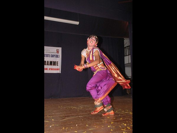 కళా ప్రదర్శనలు