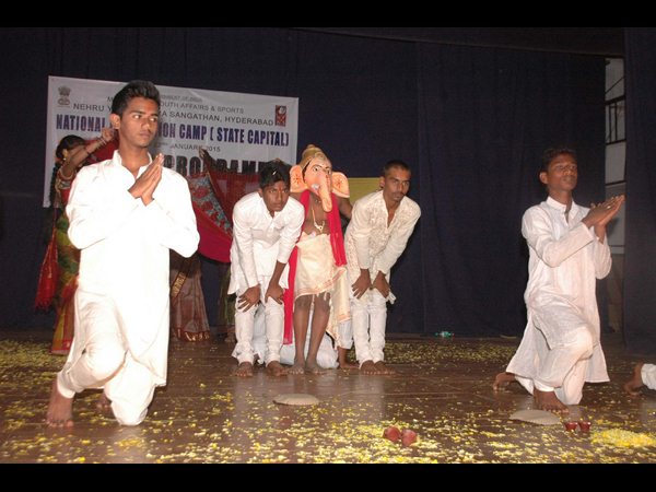 కళా ప్రదర్శనలు