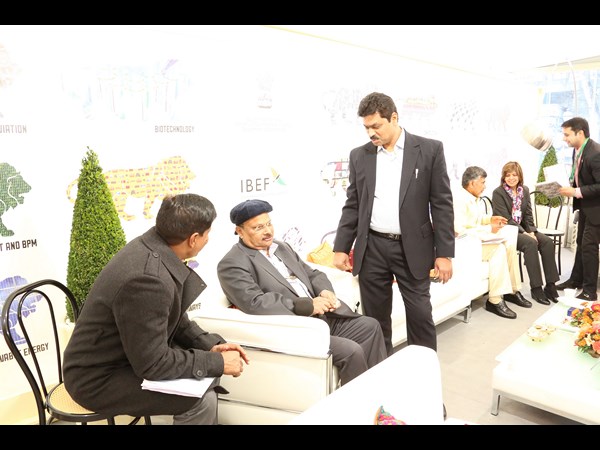 దావోస్‌లో బీజాగా ఏపీ సీఎం చంద్రబాబు