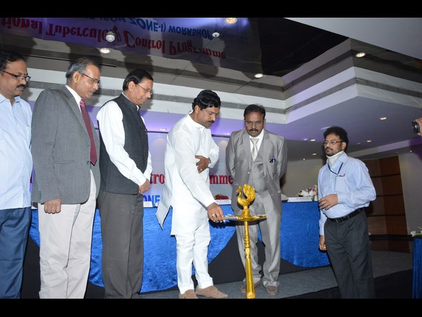 క్షయ వ్యాధిపై నిరంతర పోరాటం: రాజయ్య