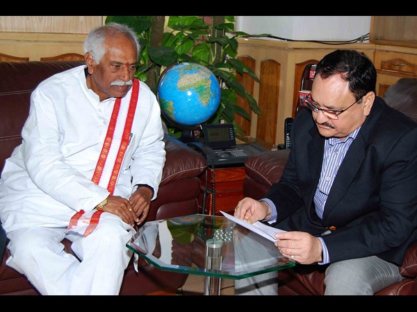 ఆరోగ్యశాఖ మంత్రితో దత్తాత్రేయ