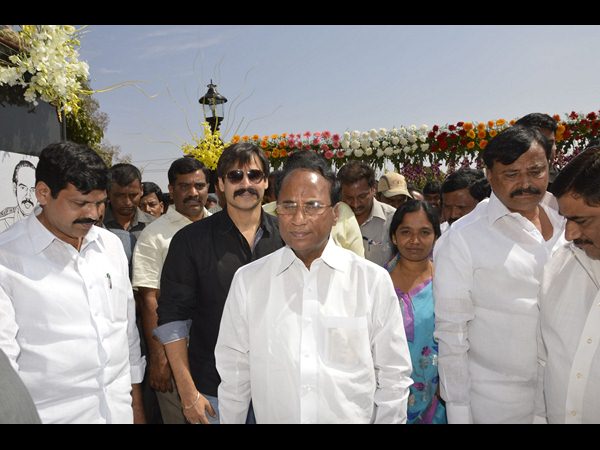 పరిటాల వర్ధంతి