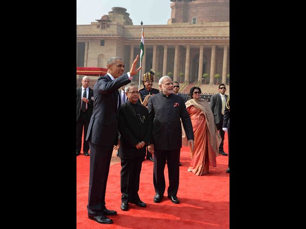  రాష్ట్రపతి భవన్‌లో ఒబామా, కేంద్రమంత్రుల పరిచయం