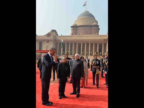  రాష్ట్రపతి భవన్‌లో ఒబామా, కేంద్రమంత్రుల పరిచయం