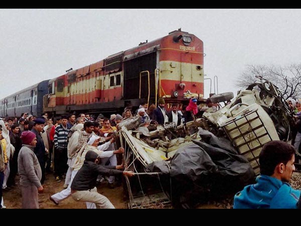 12 of a family feared dead in accident in Haryana 12 of a family feared dead in accident in Haryana