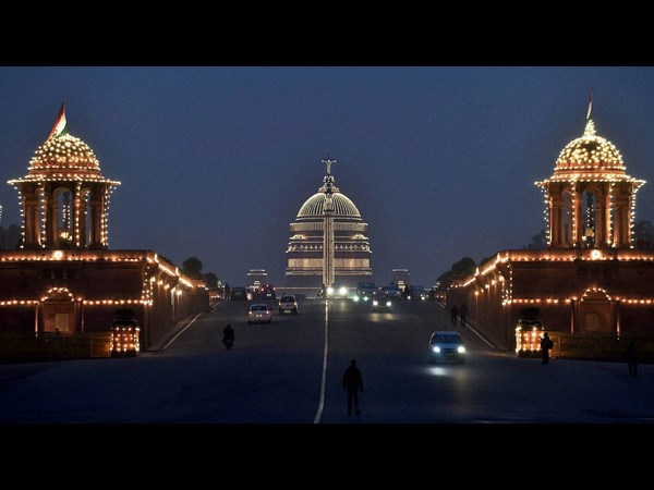 అందంగా ముస్తాబైన రాష్ట్రపతి భవన్