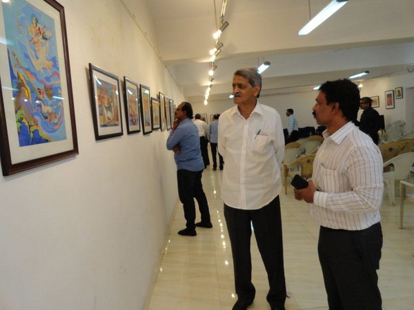  ఆకట్టుకుంటున్న కొండపల్లి ఆర్ట్ గ్యాలరీ 