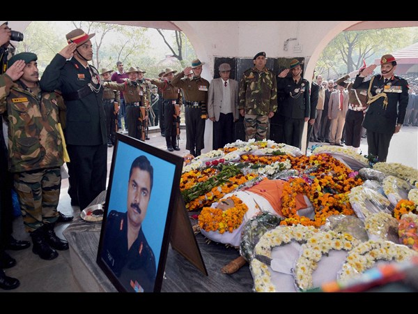 సైనిక మర్యాదలతో ముగిసిన రాయ్ అంత్యక్రియలు