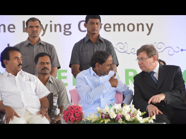 కేసీఆర్ కేసీఆర్