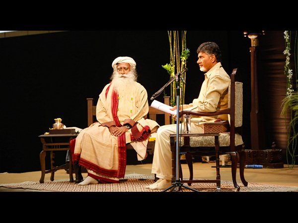 యోగా క్లాసులు యోగా క్లాసులు