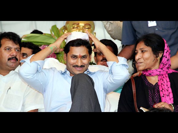  రైతు దీక్ష