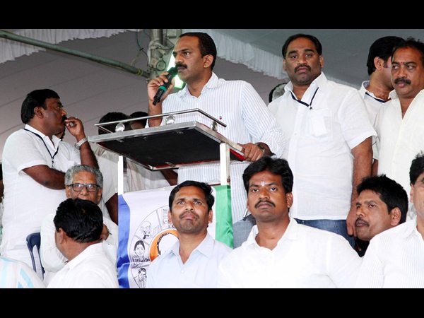  రైతు దీక్ష