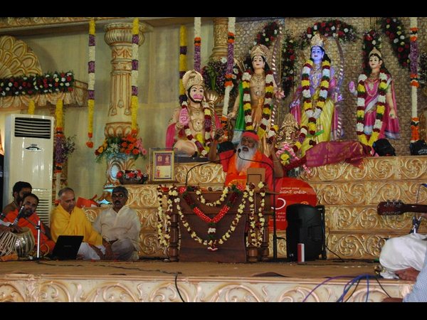  గిన్నిస్ బుక్‌లో హనుమాన్ చాలీసా పారాయణంకు చోటు