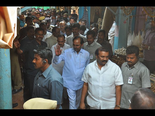 కేసీఆర్