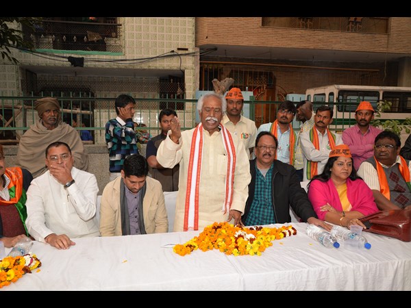 బండారు దత్తాత్రేయ, కృష్ణం రాజు