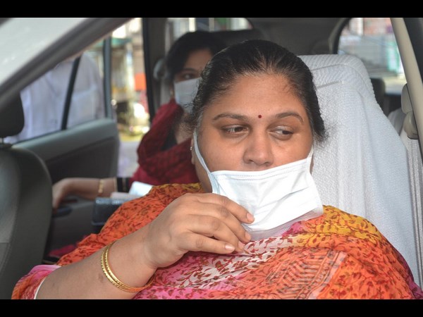 కొత్తపల్లి గీత