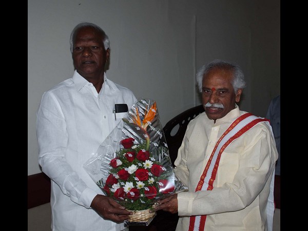  దత్తాత్రేయ