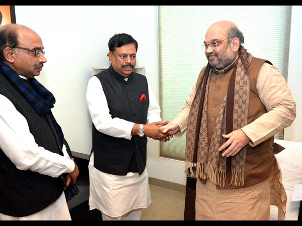 బిజెపిలో చేరిక